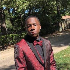 Meet your Posher, Devante